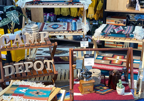 オレゴニアンキャンパーよりネイティブ柄ラグが入荷しました キャンプ用品専門店 Camp Depot
