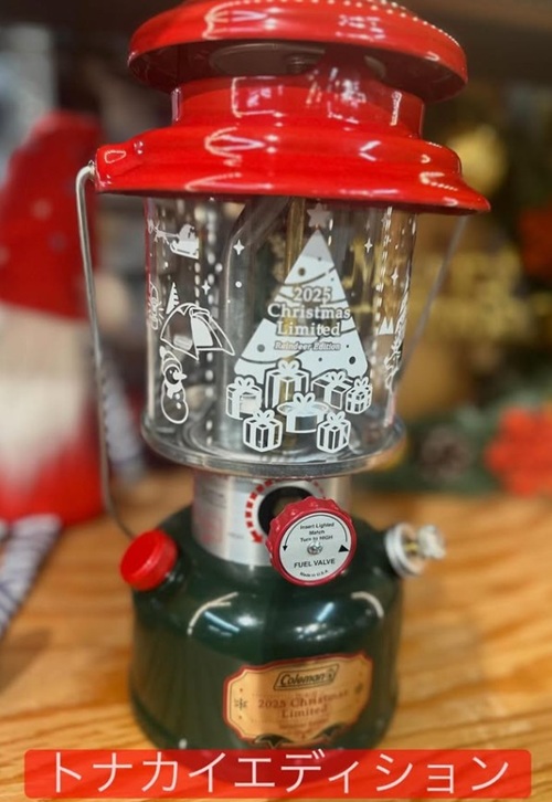 コールマン　クリスマスリミテッドハイブリッドランタン　2025